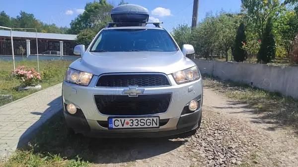 Gri Utilizat 2012 Chevrolet Captiva LTZ SUV | 8.000 EUR - Imagine 1/4