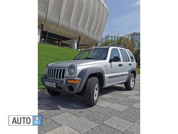 Second-hand Jeep Cherokee 143 CP (105 kW) 2001 Gri SUV