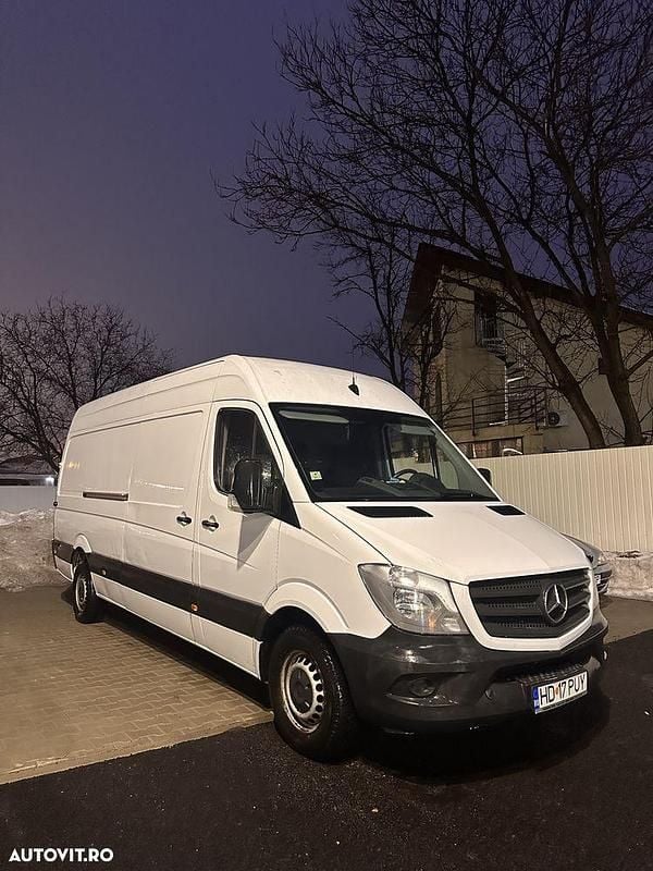 Culoarealb Second-hand 2017 Mercedes Sprinter Van | 9.500 EUR (Super Preț) - Imagine 1/4