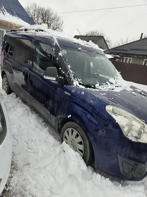 Second-hand Opel Combo 105 CP (77 kW) 2012 Monovolum