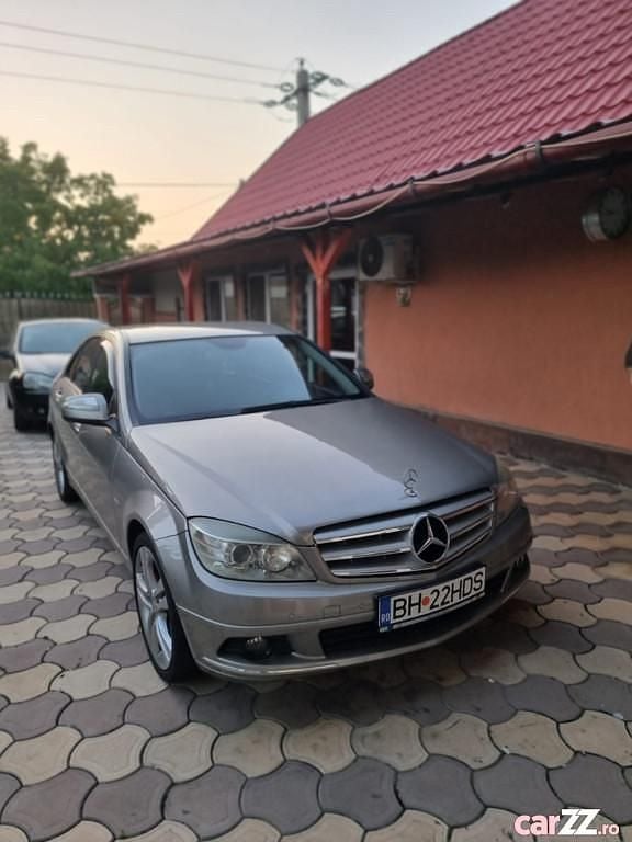 Utilizat 2008 Mercedes 220 Hatchback | 6.200 EUR - Imagine 1/4
