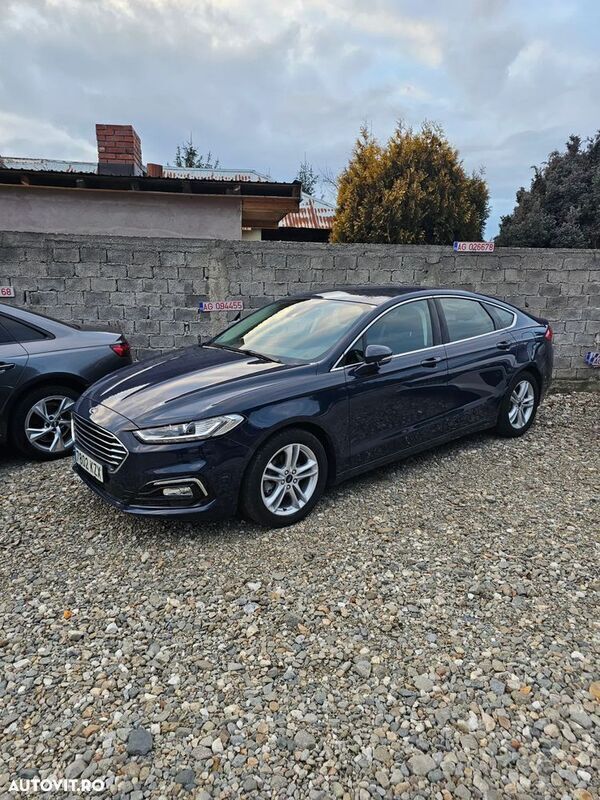 Alb Utilizat 2020 Ford Mondeo Berlinǎ | 14.999 EUR - Imagine 1/4