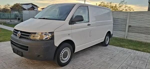 Utilizat 2013 VW T5 Van | 7.650 EUR (Super Preț) - Imagine 1/4