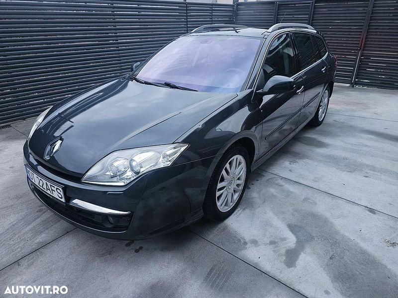 Culoarenegru Utilizat 2008 Renault Laguna III Break | 3.750 EUR (Preț OK) - Imagine 1/4