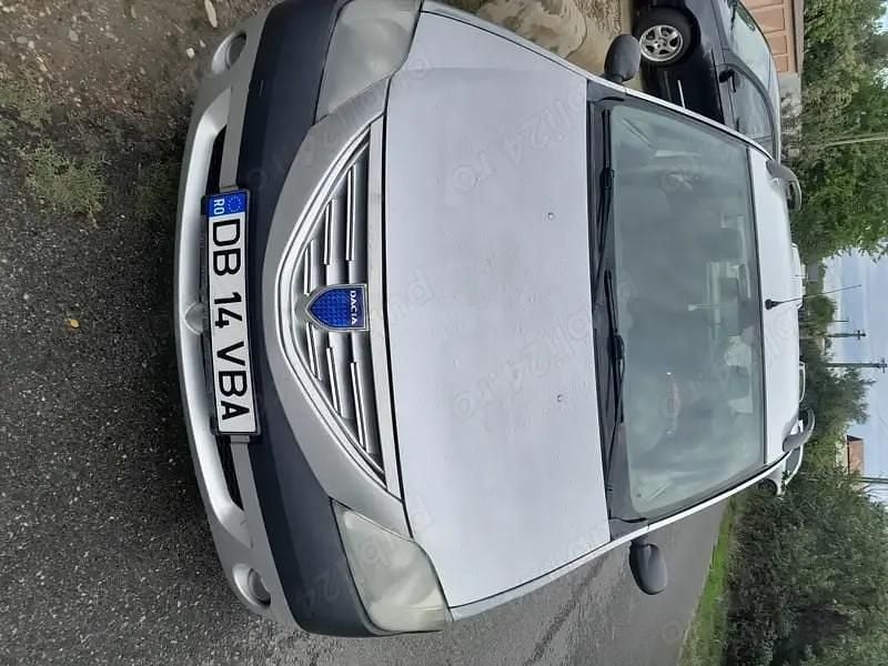 Utilizat 2007 Dacia Logan Berlinǎ | 1.300 EUR (Preț bun) - Imagine 1/4