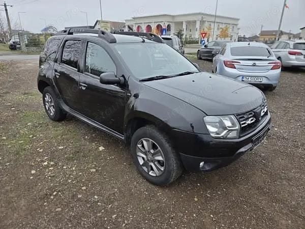 Negru Second-hand 2014 Dacia Duster Lauréate SUV | 6.999 EUR (Preț bun) - Imagine 1/4