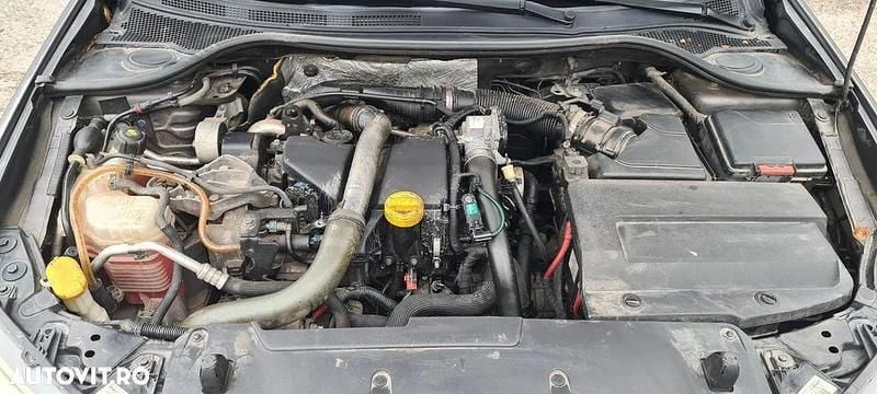 Second-hand Renault Laguna III 110 CP (80 kW) 2014 Culoaregri Berlinǎ