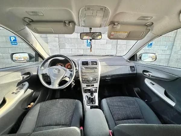 Second-hand Toyota Corolla 90 CP (66 kW) 2007 Berlinǎ