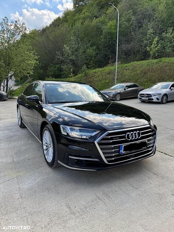 Second-hand Audi A8 Premium 340 CP (250 kW) 2018 Culoarenegru Berlinǎ