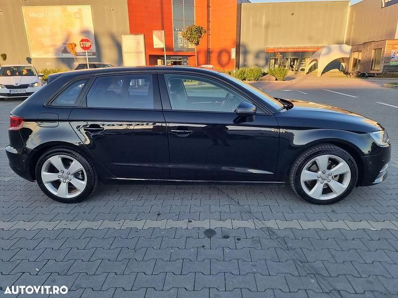 Second-hand Audi A3 Ambition 150 CP (110 kW) 2014 Culoarenegru Hatchback