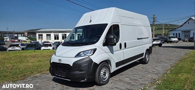 Culoarealb Nouă 2025 Toyota Proace Van | 38.500 EUR - Imagine 1/4
