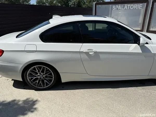 Second-hand BMW 335 306 CP (225 kW) 2009 Coupe