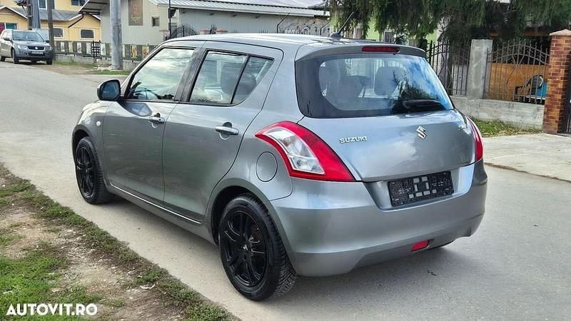Second-hand Suzuki Swift 90 CP (66 kW) 2014 Culoaregri Hatchback
