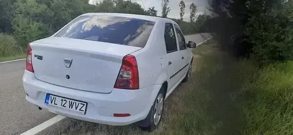 Utilizat 2010 Dacia Logan Berlinǎ | 3.000 EUR (Scump) - Imagine 1/4