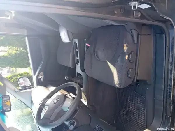 Utilizat 2007 Nissan Navara Pickup | 4.900 EUR (Preț bun) - Imagine 1/4