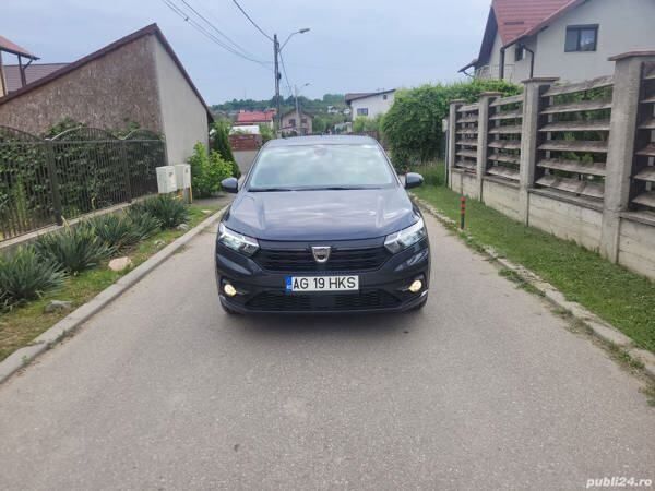 Gri Utilizat 2022 Dacia Sandero Hatchback | 10.950 EUR (Preț OK) - Imagine 1/4