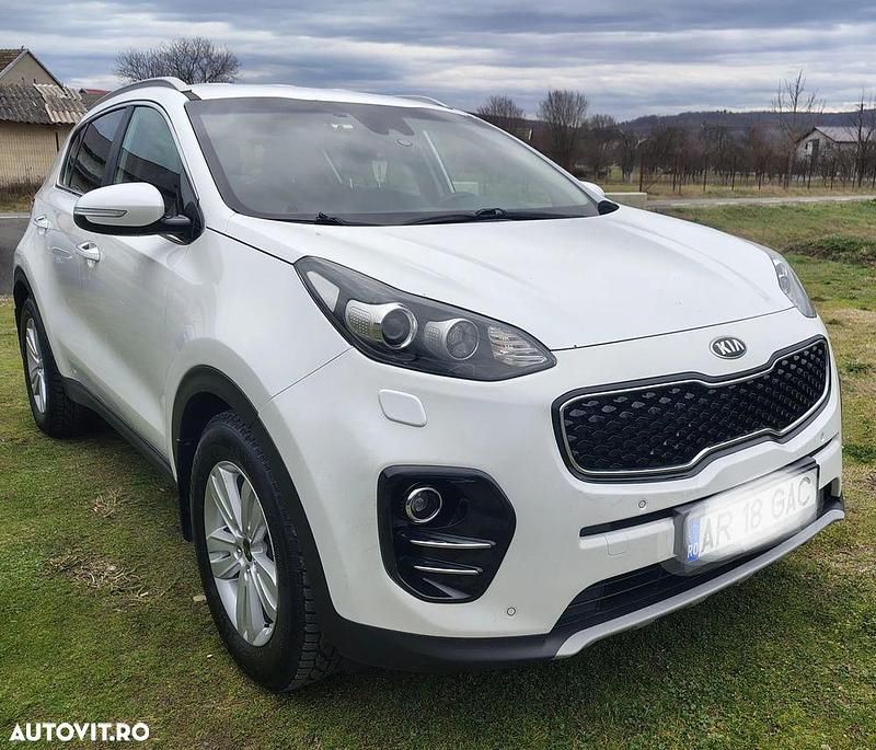 Second-hand Kia Sportage GT-Line 177 CP (130 kW) 2017 Culoarealb SUV