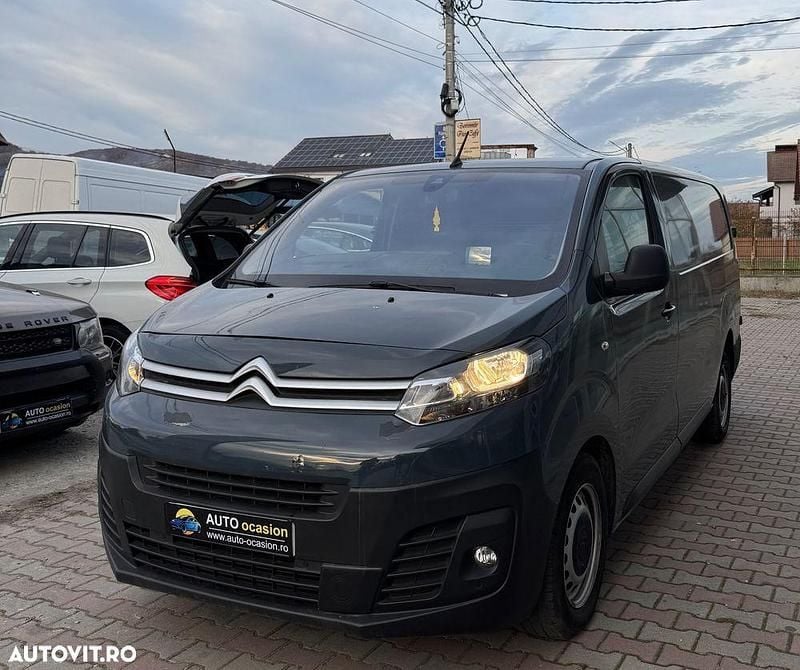 Second-hand Citroën Jumpy 120 CP (88 kW) 2020 Culoareverde Monovolum