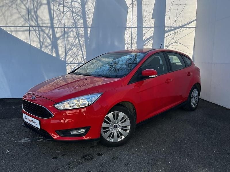 Rosu mediu normal Utilizat 2017 Ford Focus Trend | 8.699 EUR (Preț OK) - Imagine 1/4