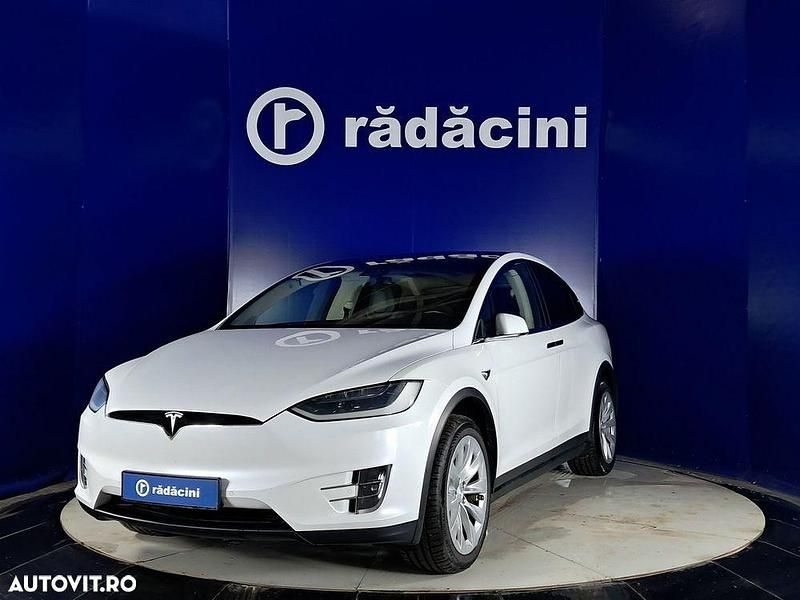 Culoarealb Utilizat 2018 Tesla Model X SUV | 32.450 EUR (Scump) - Imagine 1/4