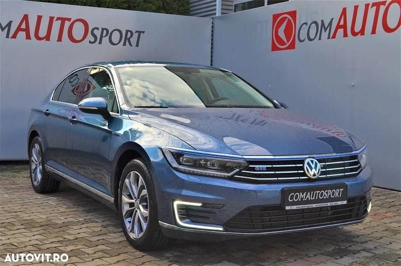 Albastru Utilizat 2017 VW Passat GTE Berlinǎ | 18.500 EUR (Preț OK) - Imagine 1/4