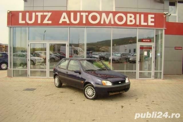 Second-hand Ford Fiesta 60 CP (44 kW) 2002 Albastru Hatchback