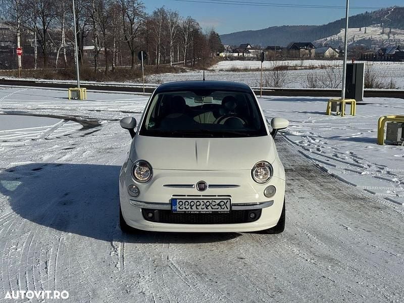 Second-hand Fiat 500 69 CP (50 kW) 2012 Culoarealb Hatchback