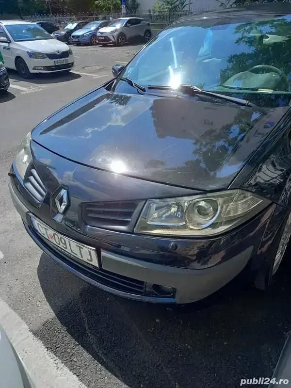 Culoarenegru Utilizat 2007 Renault Mégane II Dynamique Berlinǎ | 2.199 EUR (Preț bun) - Imagine 1/4