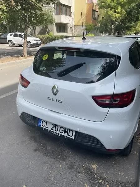 Utilizat 2014 Renault Clio IV Hatchback | 7.000 EUR (Puțin scump) - Imagine 1/4