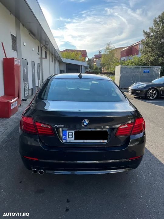 Second-hand BMW 525 Comfort Edition 218 CP (160 kW) 2013 Negru Berlinǎ