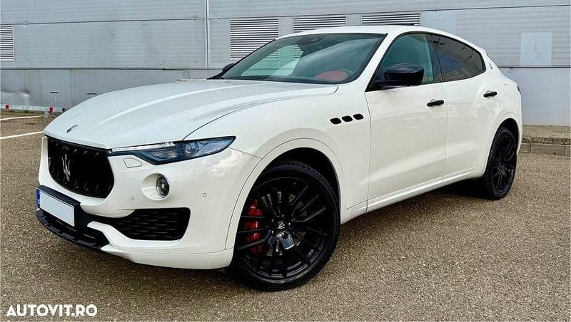 Culoarealb Utilizat 2018 Maserati Levante SUV | 35.000 EUR - Imagine 1/4