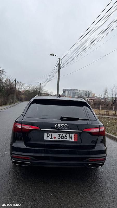 Second-hand Audi A4 Sport 136 CP (100 kW) 2022 Culoarenegru Break