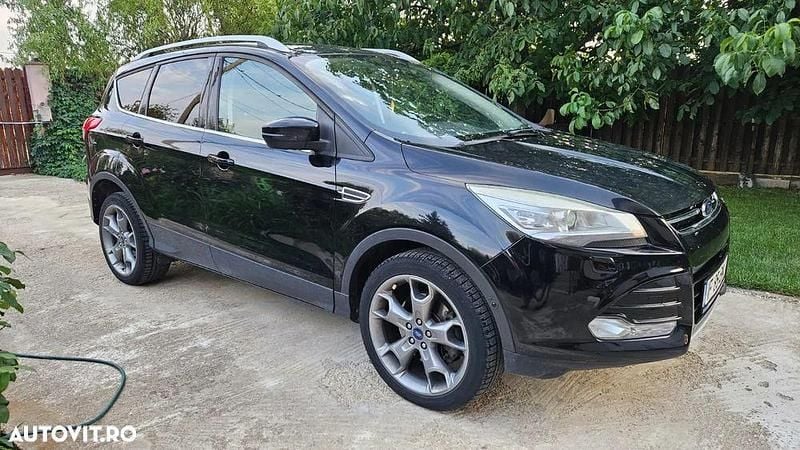 Culoarenegru Utilizat 2013 Ford Kuga Titanium SUV | 9.200 EUR (Preț OK) - Imagine 1/4