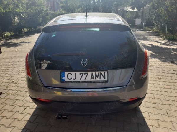 Second-hand Lancia Delta Gold 140 CP (102 kW) 2012 Gri Hatchback