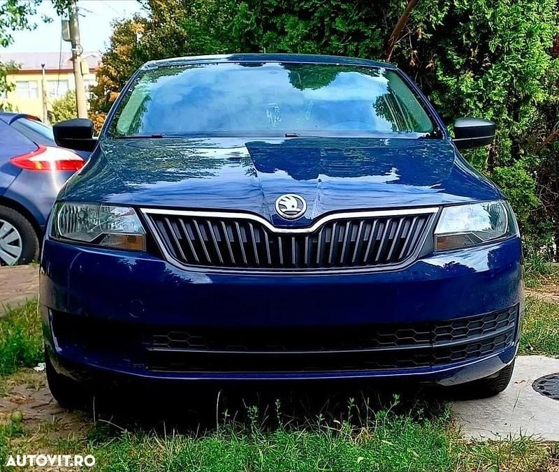 Culoarealbastru Utilizat 2015 Skoda Rapid Ambition Hatchback | 3.750 EUR (Super Preț) - Imagine 1/4