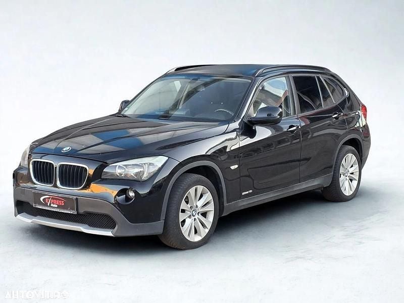 Culoarenegru Utilizat 2012 BMW X1 xLine SUV | 7.190 EUR (Super Preț) - Imagine 1/4