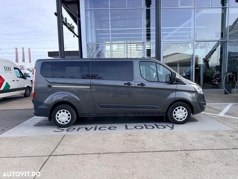 Second-hand Ford Transit Custom Trend 170 CP (125 kW) 2017 Culoaregri Monovolum