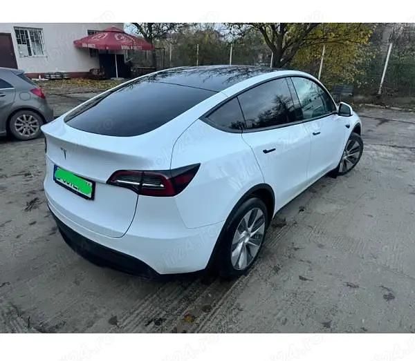 Second-hand Tesla Model Y 150 kW (204 CP) 2023 SUV