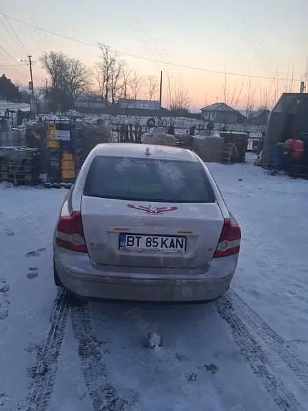 Second-hand Volvo S40 125 CP (91 kW) 2005 Berlinǎ