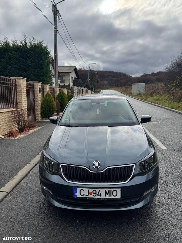 Culoaregri Utilizat 2017 Skoda Fabia Style Hatchback | 8.900 EUR (Preț bun) - Imagine 1/4