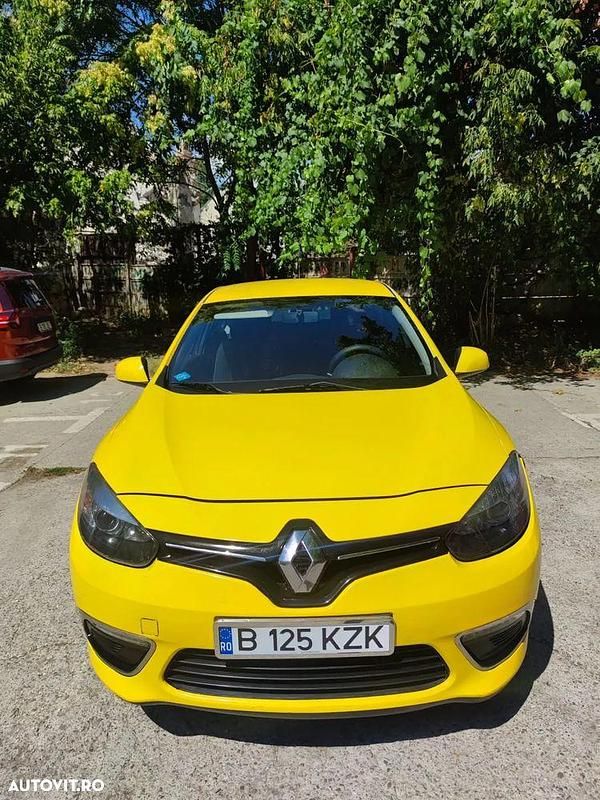 Culoaregalbeuriu Utilizat 2016 Renault Fluence Authentique Berlinǎ | 4.500 EUR (Preț bun) - Imagine 1/4