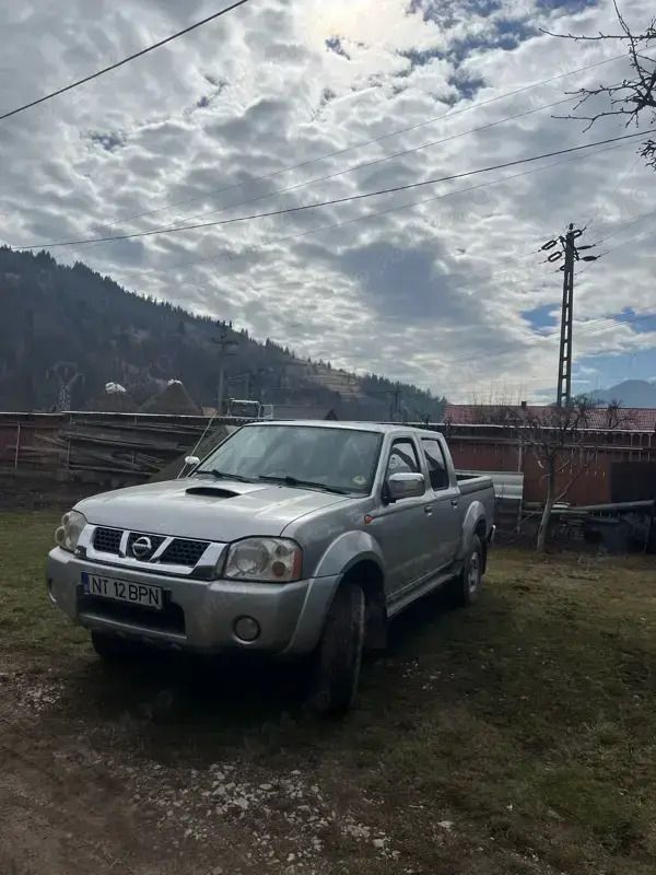 Utilizat 2002 Nissan Navara Pickup | 4.200 EUR (Preț OK) - Imagine 1/4