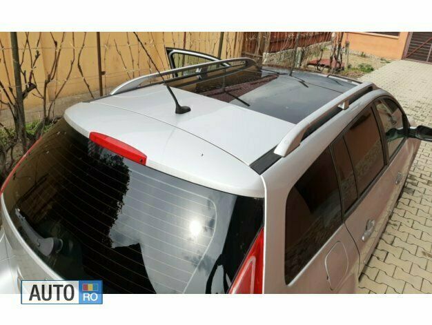 Second-hand Renault Mégane GrandTour 131 CP (96 kW) 2007 Argintiu Break