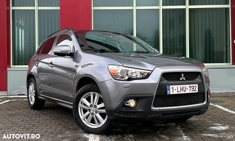 Second-hand Mitsubishi ASX Diamant Edition 150 CP (110 kW) 2012 Culoareargint SUV