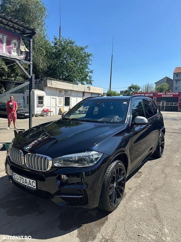 Culoarenegru Utilizat 2017 BMW X5 M Sport Line SUV | 29.800 EUR (Preț OK) - Imagine 1/4