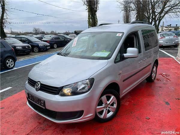 Second-hand VW Caddy 75 CP (55 kW) 2013 Argintiu Monovolum