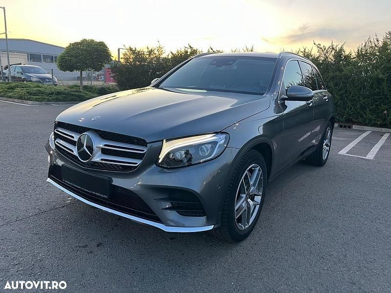 Gri Utilizat 2018 Mercedes GLC250 SUV | 30.500 EUR (Puțin scump) - Imagine 1/4