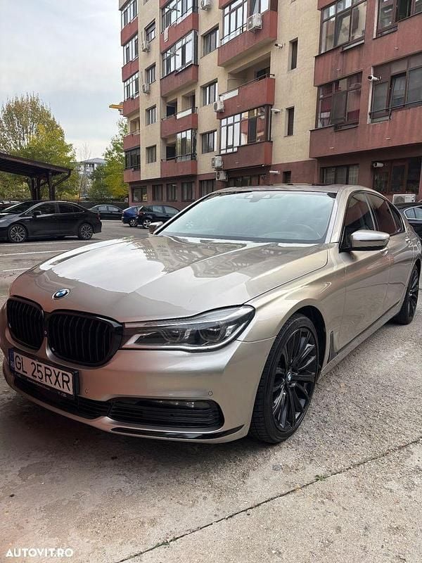 Galbeuriu Utilizat 2015 BMW 730 Berlinǎ | 23.900 EUR (Preț OK) - Imagine 1/4