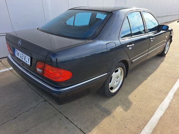 Second-hand Mercedes 240 170 CP (125 kW) 1999 Berlinǎ