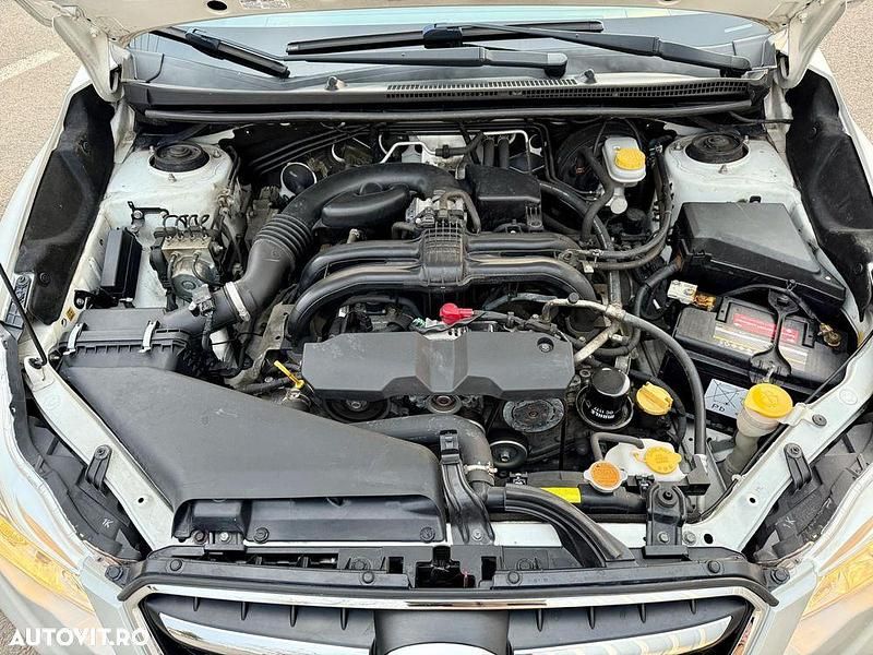 Second-hand Subaru XV Active 114 CP (83 kW) 2013 Culoarealb SUV